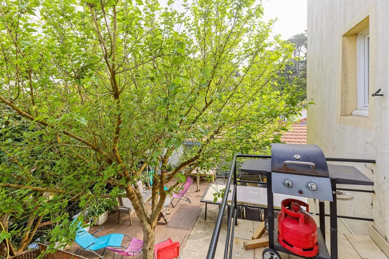 Dom wakacyjny Le Doolie'S Bnb - Cebu Private Room - Garden - Lounge Biarritz